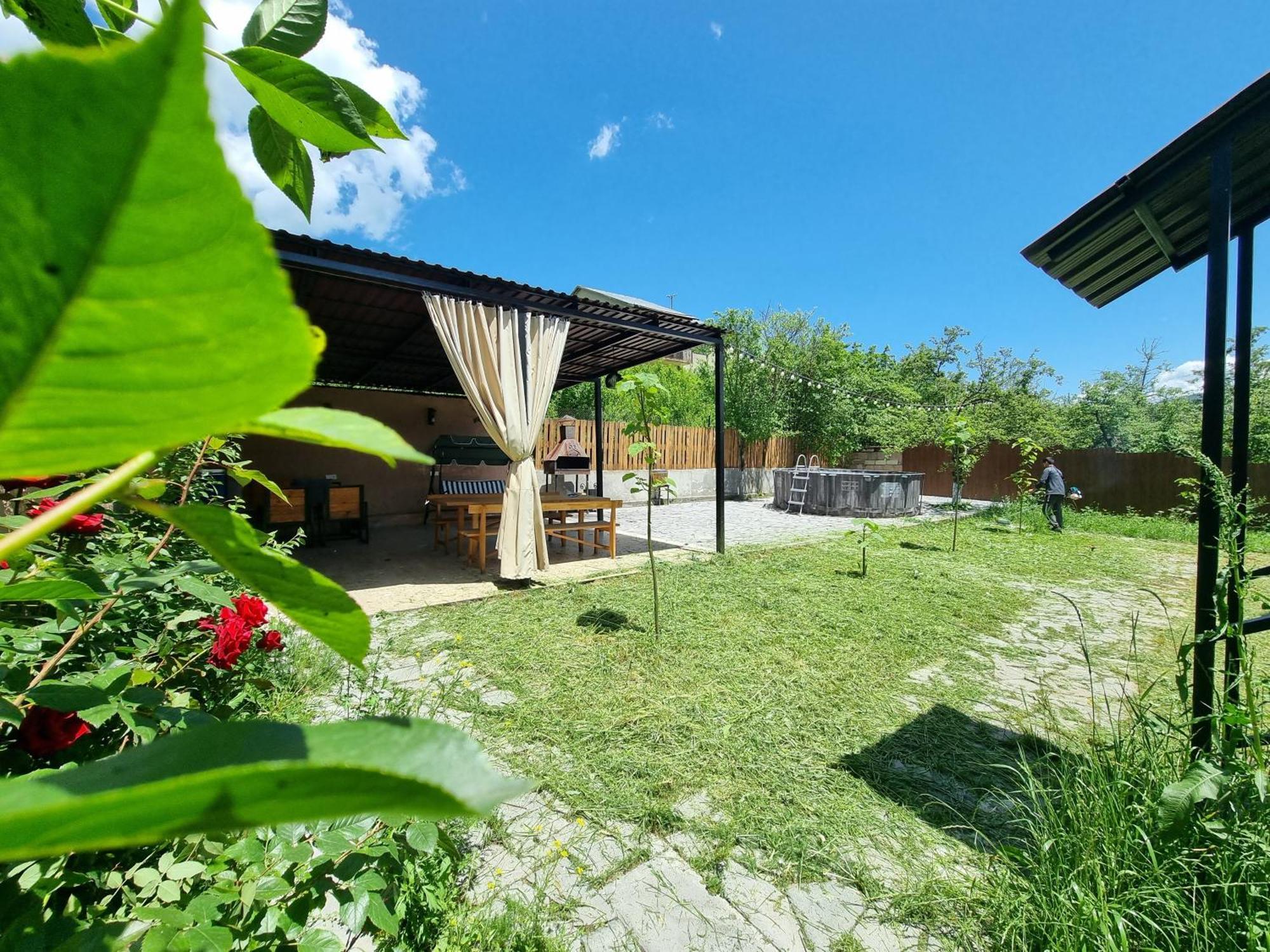 New Horizons , Apartment With 5 Bedrooms, Whole Apartment, Апартмент Целиком Dilijan Esterno foto